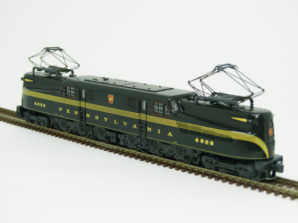 Locomotiva GG1 Kato Penn RR